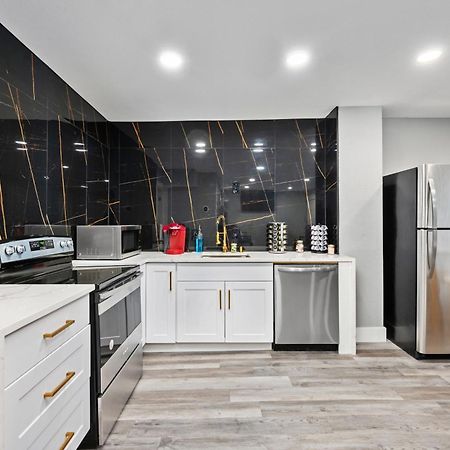 Comfortable 2Br Apt In Vibrant Houston Heights 외부 사진